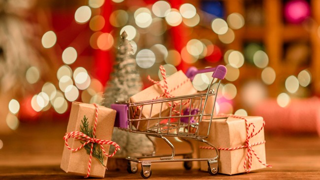 SBS’s Ultimate 12 Days of Christmas Haircare Gift Guide 