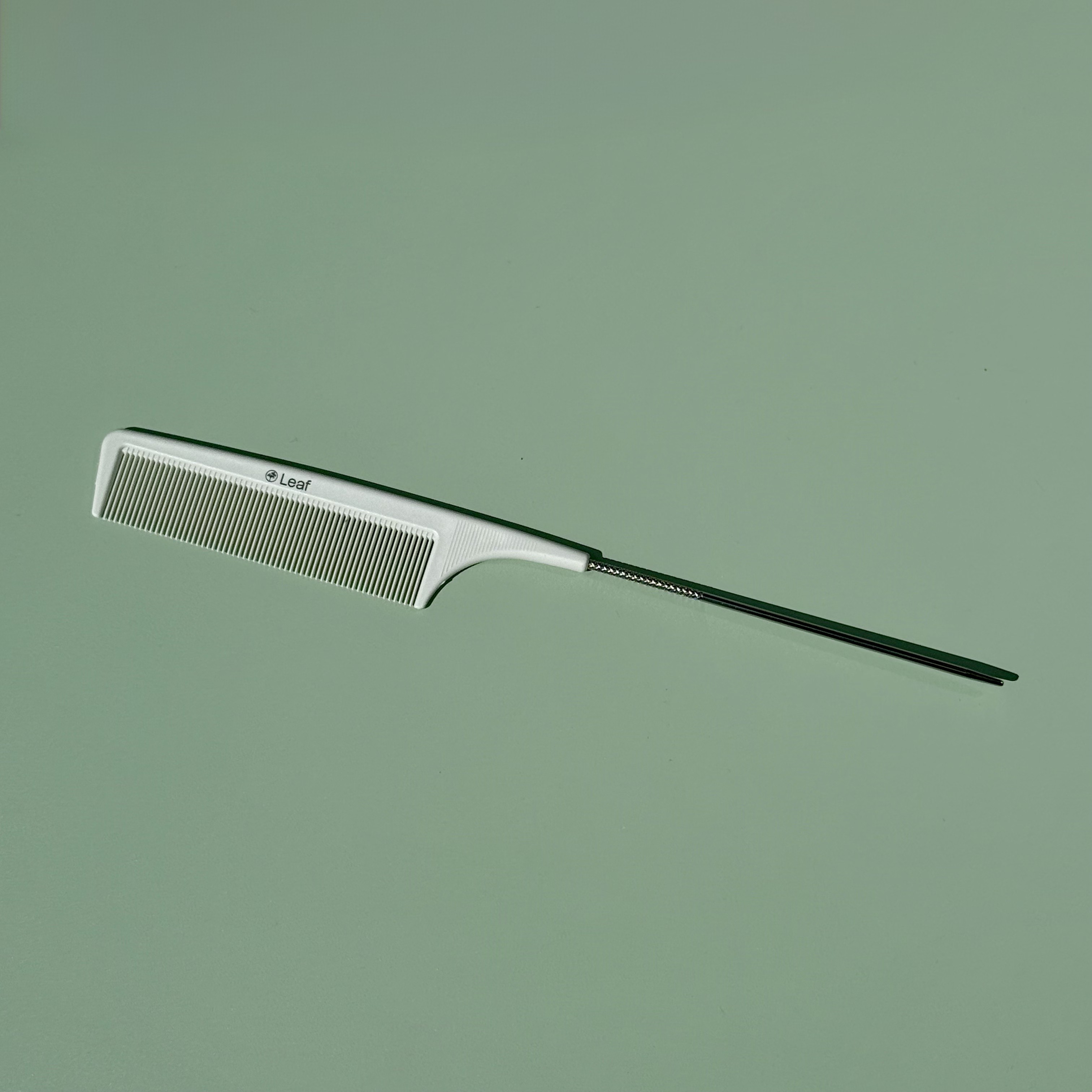 LEAF Pin Tail Comb